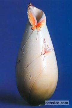 Butterfly Green Vase