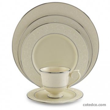 Set De Table - Pearl Innocence