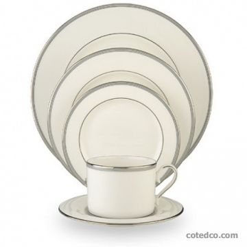 Set De Table - Colombus Circle