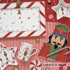 Coffret 4 Mugs 30cl en porcelaine