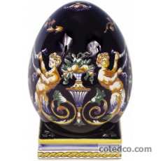 Coffret de 1 �uf sur socle - H. 12,8 cm