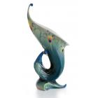 Vase ht : 32cm