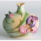 Vase ht : 36.5cm