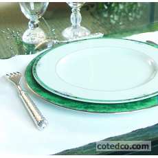 Plat � tarte en bo�te blanche